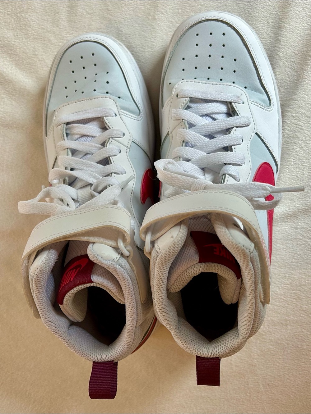 Nike Burough Mid 2 White High-Top with Hot Pink Swoosh NWOT Sz Y7 - W8.5/9 - Picture 5 of 7